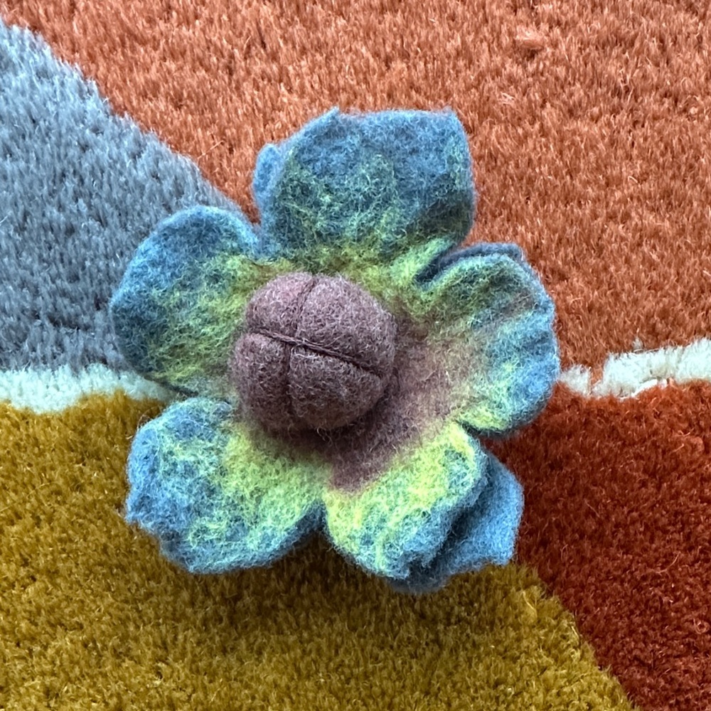 Comrags Brooche